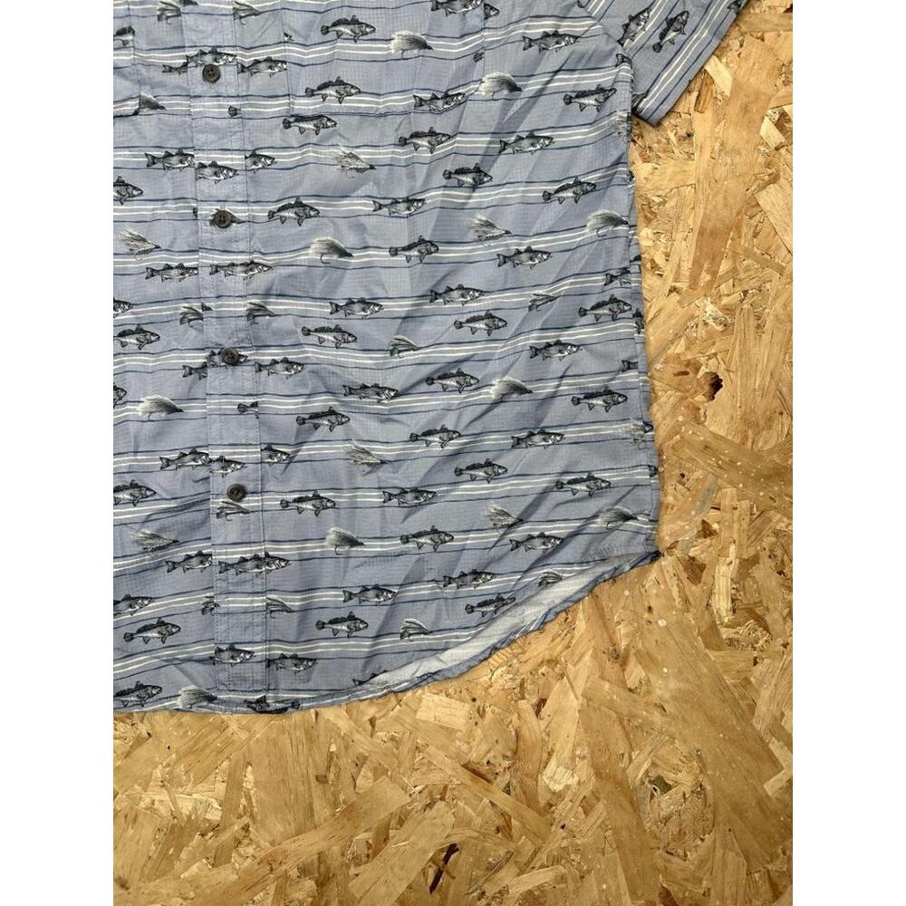 The American Outdoorsman Fishing Shirt Mens Large Blue Fish Print Short Sleeve - Picture 3 of 14